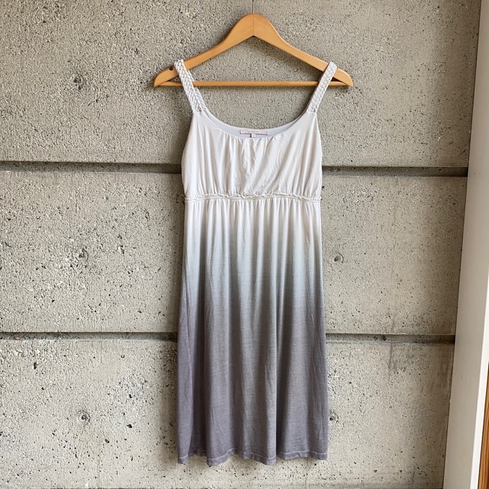Gray Ombré Gradient Jersey Dress - Picture 2 of 10
